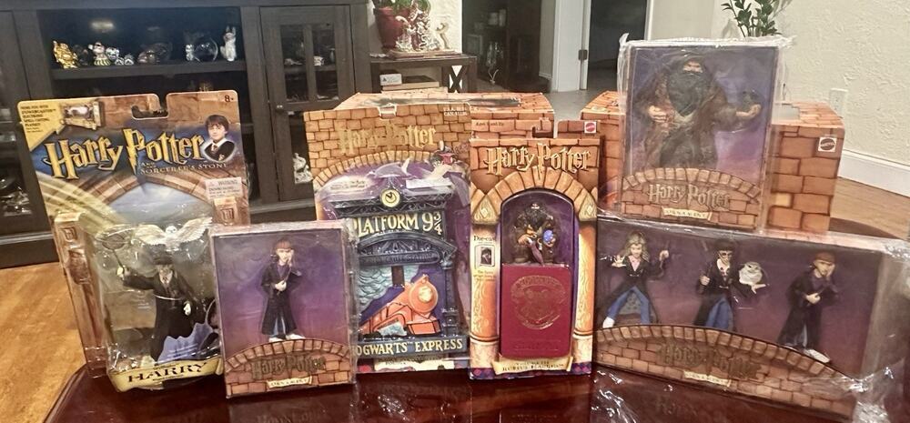 Harry Potter Lot of 6 Collectible Items Platform Ornaments Ruben’s Hagrid New
